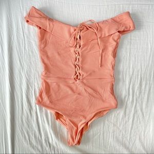 L*SPACE Off-Shoulder Salmon Colour Rib One Piece